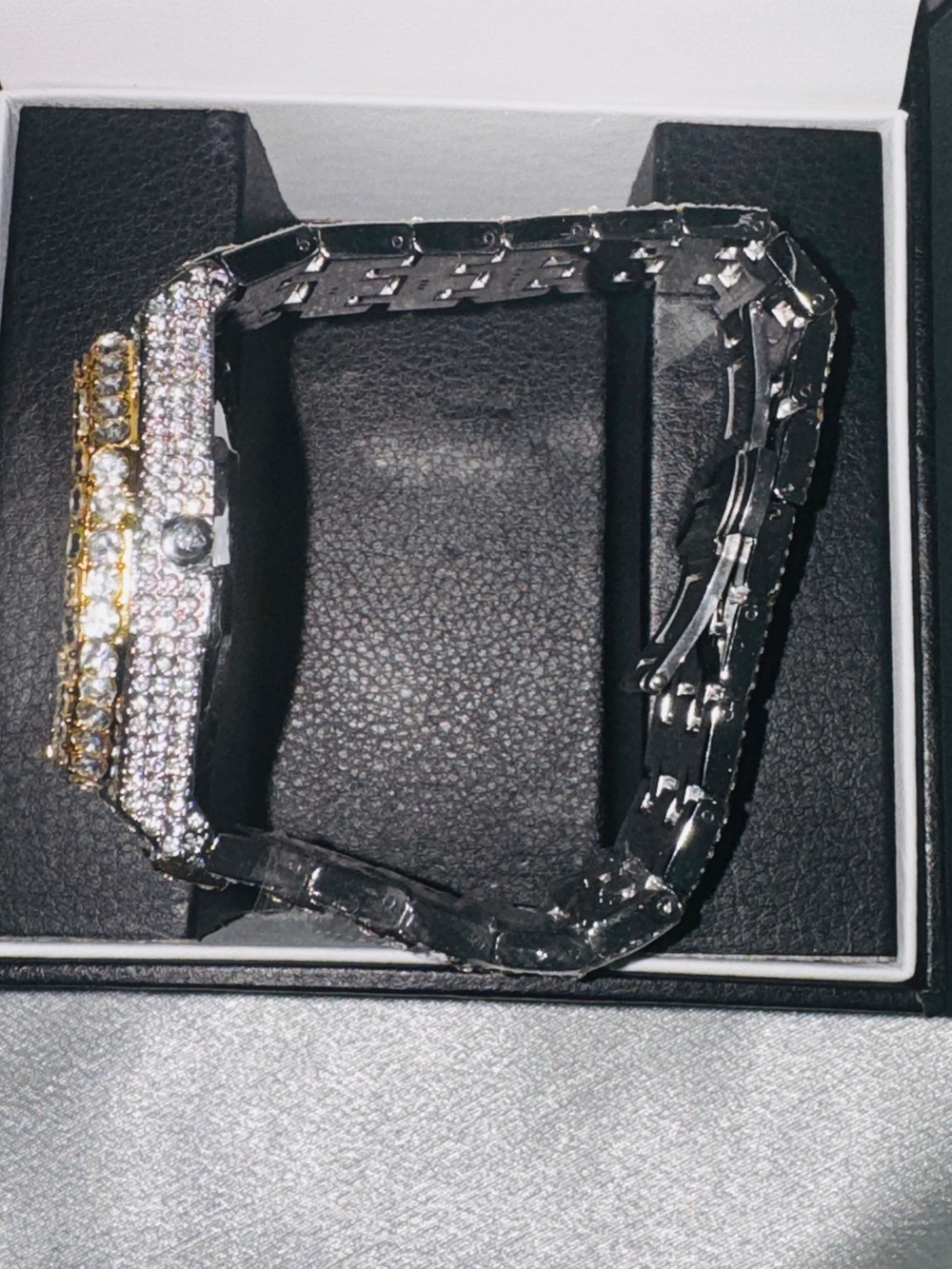 AP Gold and Silver Moissanite  Bracelet Watch!🔥New! - Picture 4 of 8